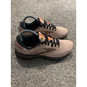 Brooks Adrenaline GTS 22 Shoes Women’s 8.5 Running Shoes Leopard Camouflage New